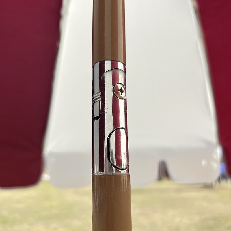 2M szálas váz, könnyű alumínium nyél, közönséges napernyő.